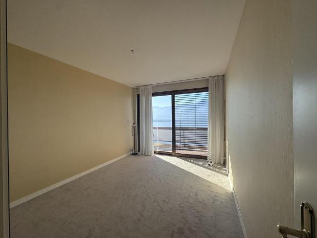 4.5 Zimmer, 161 m², 2. Stock