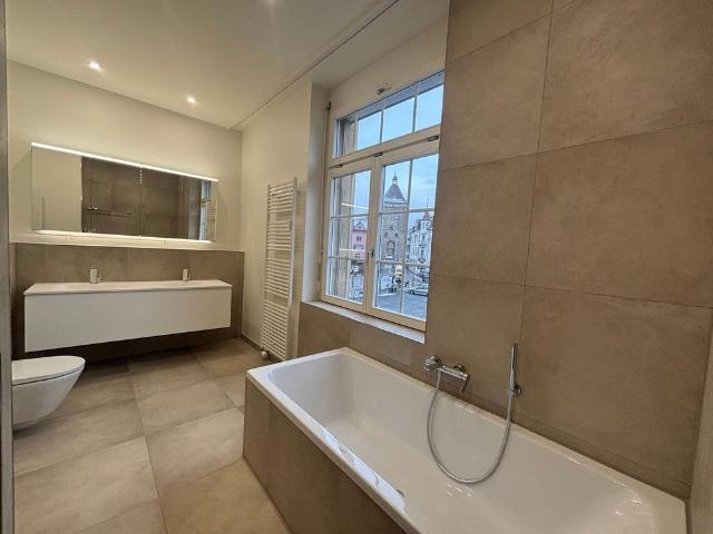 4.5 Zimmer, 165 m², 1. Stock