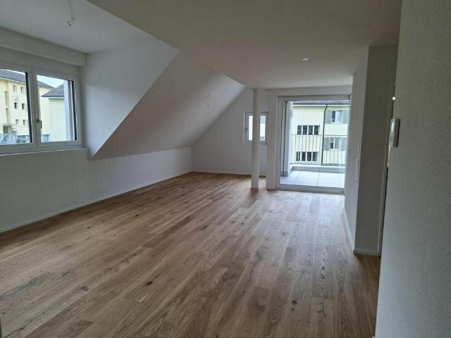 4.5 Zimmer, 170 m², 2. Stock