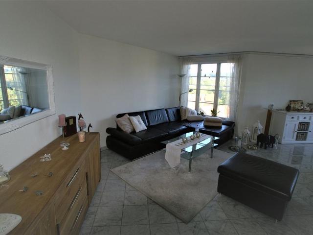 4.5 Zimmer, 103 m², 2. Stock