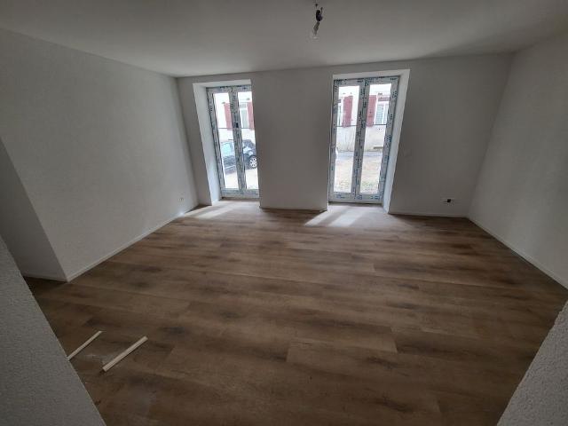 4.5 Zimmer, 100 m², EG