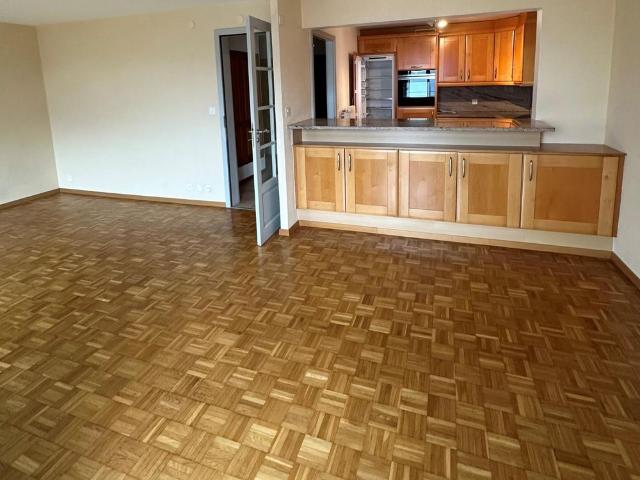 4.5 Zimmer, 100 m², EG