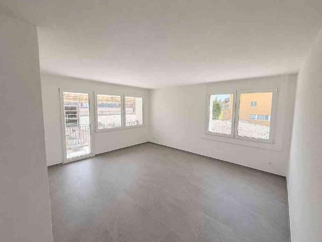 4.5 Zimmer, 100 m², EG