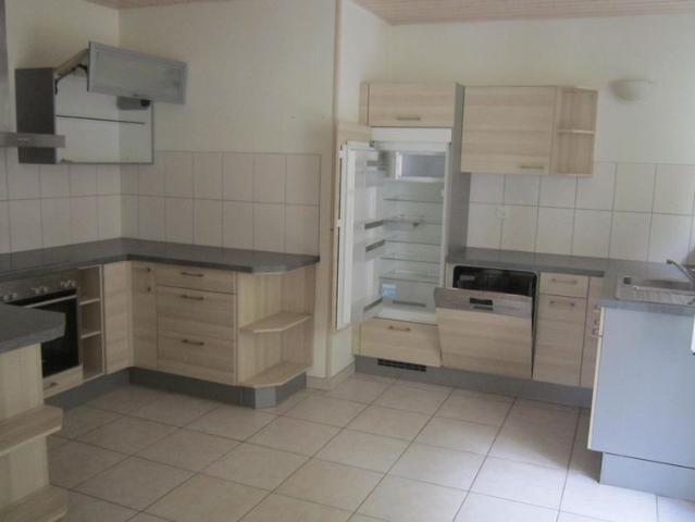 4.5 Zimmer, 100 m², 2. Stock