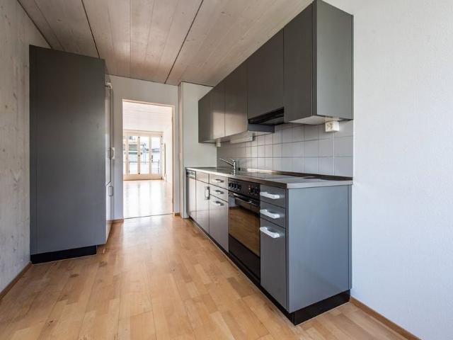 4.5 Zimmer, 100 m², 2. Stock