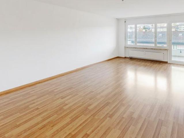 4.5 Zimmer, 101 m², 2. Stock