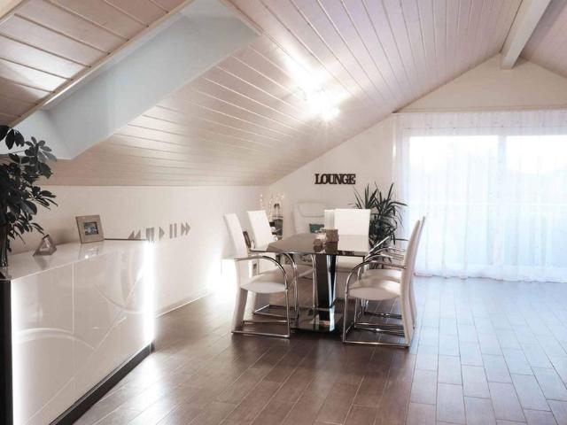 4.5 Zimmer, 101 m², 3. Stock
