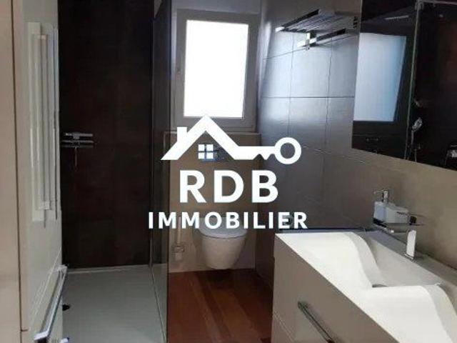 4.5 Zimmer, 102 m², 1. Stock