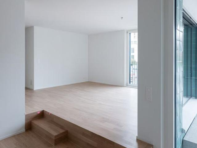 4.5 Zimmer, 102 m², 1. Stock