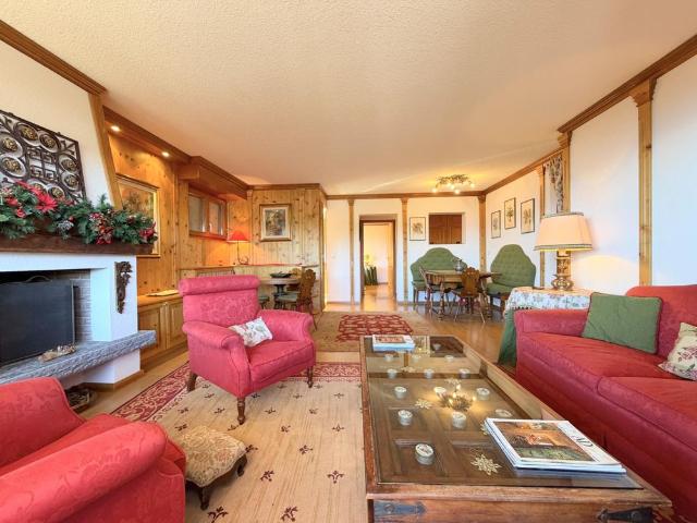 4.5 Zimmer, 102 m², 2. Stock