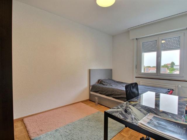 4.5 Zimmer, 102 m², 2. Stock