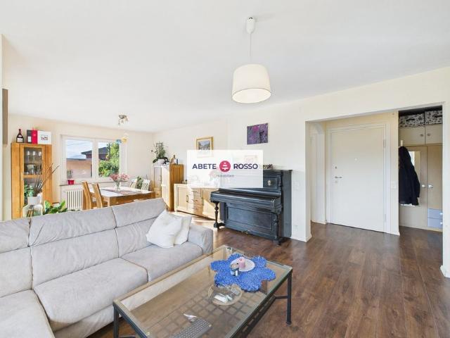 4.5 Zimmer, 107 m², 1. Stock