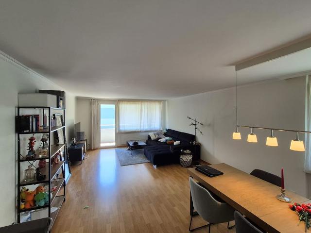 4.5 Zimmer, 107 m², 2. Stock