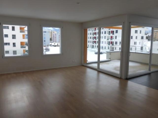 4.5 Zimmer, 107 m², 2. Stock