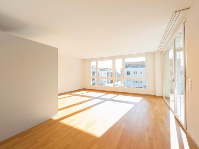 4.5 Zimmer, 107 m², 2. Stock