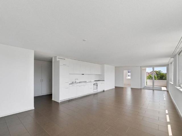 4.5 Zimmer, 107 m², 2. Stock