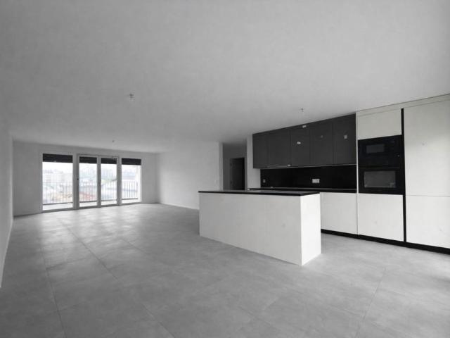 4.5 Zimmer, 104 m², 2. Stock