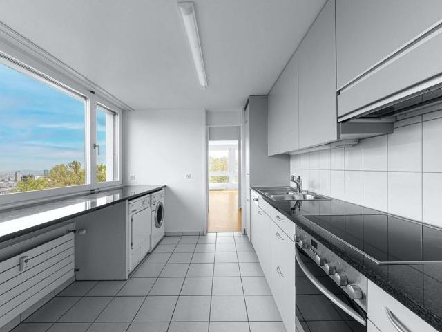 4.5 Zimmer, 104 m², 5. Stock