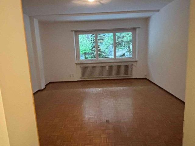 4.5 Zimmer, 105 m², EG