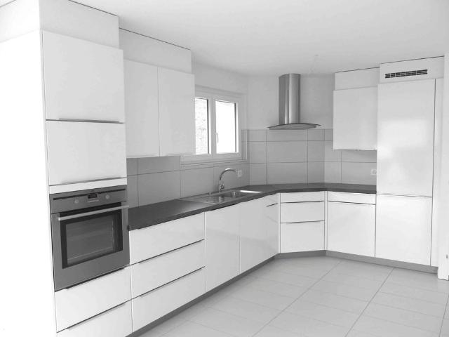 4.5 Zimmer, 105 m², 2. Stock