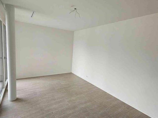 4.5 Zimmer, 105 m², 2. Stock