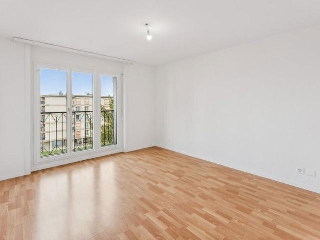 4.5 Zimmer, 105 m², 2. Stock