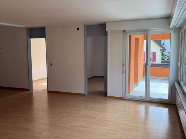 4.5 Zimmer, 105 m², 2. Stock