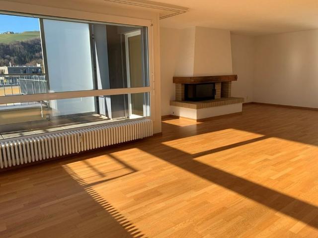 4.5 Zimmer, 105 m², 3. Stock