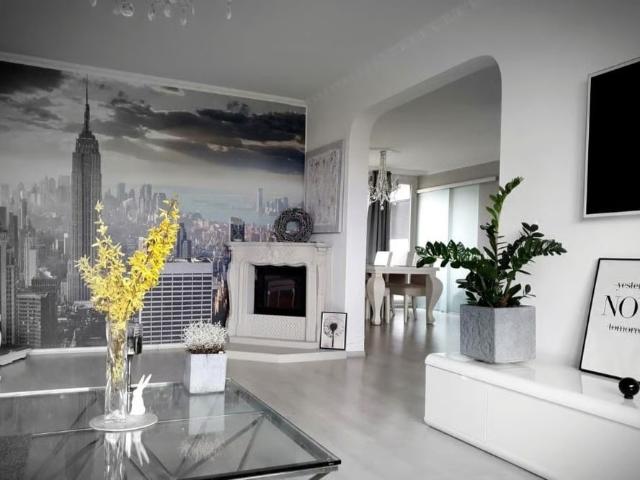 4.5 Zimmer, 106 m², 11. Stock