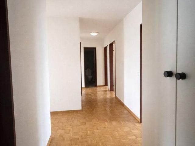 4.5 Zimmer, 106 m², 1. Stock