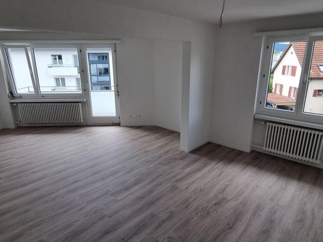4.5 Zimmer, 106 m², 2. Stock