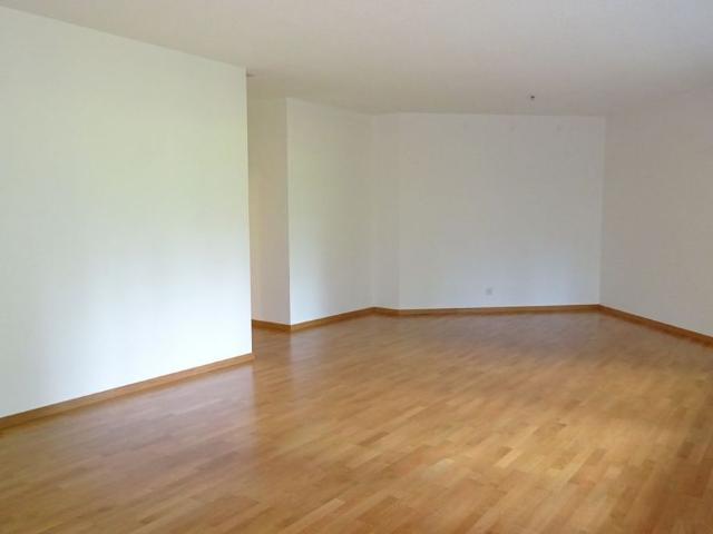 4.5 Zimmer, 106 m², 2. Stock