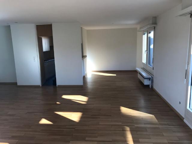 4.5 Zimmer, 106 m², 2. Stock