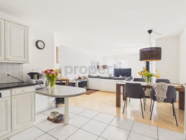 4.5 Zimmer, 106 m², 2. Stock