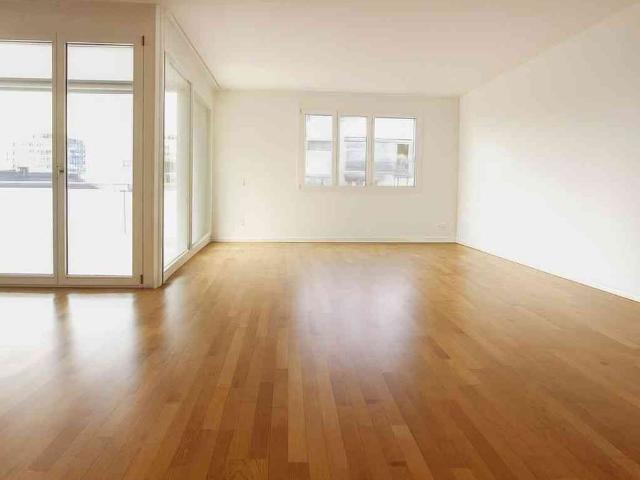 4.5 Zimmer, 106 m², 2. Stock