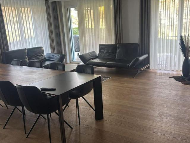 4.5 Zimmer, 108 m², EG
