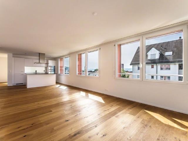 4.5 Zimmer, 108 m², 2. Stock