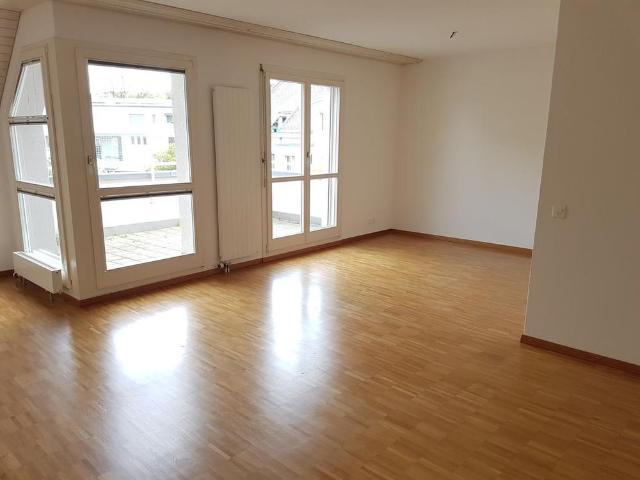 4.5 Zimmer, 113 m², 1. Stock