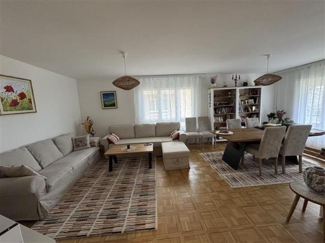 4.5 Zimmer, 113 m², 2. Stock