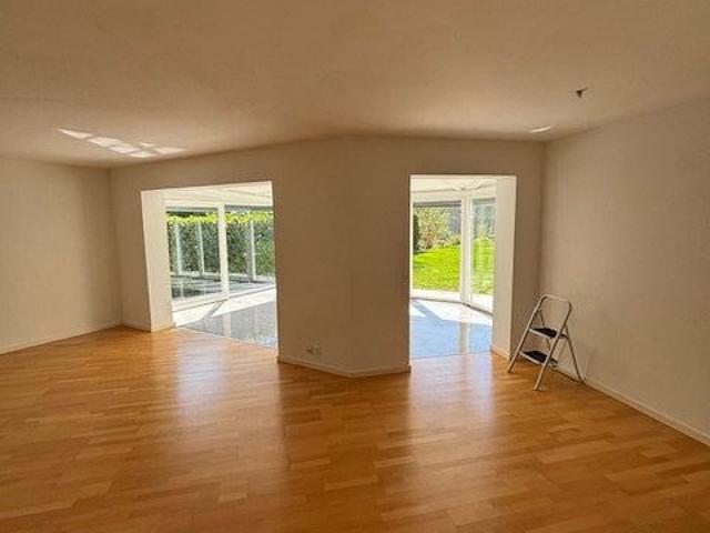 4.5 Zimmer, 110 m², EG