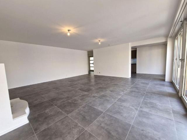 4.5 Zimmer, 110 m², 1. Stock