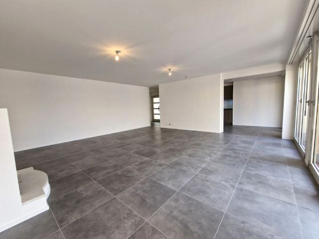 4.5 Zimmer, 110 m², 1. Stock