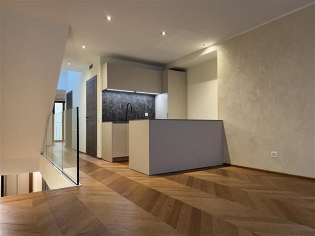 4.5 Zimmer, 110 m², 1. Stock