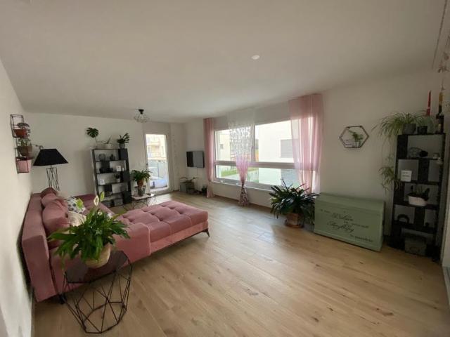 4.5 Zimmer, 110 m², 1. Stock