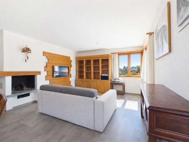 4.5 Zimmer, 110 m², 1. Stock