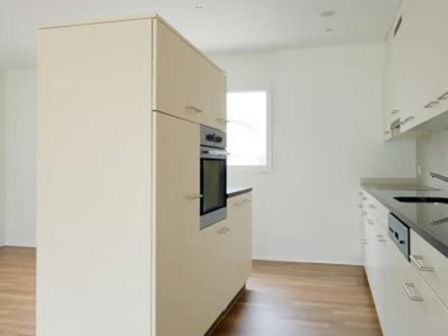 4.5 Zimmer, 110 m², 1. Stock