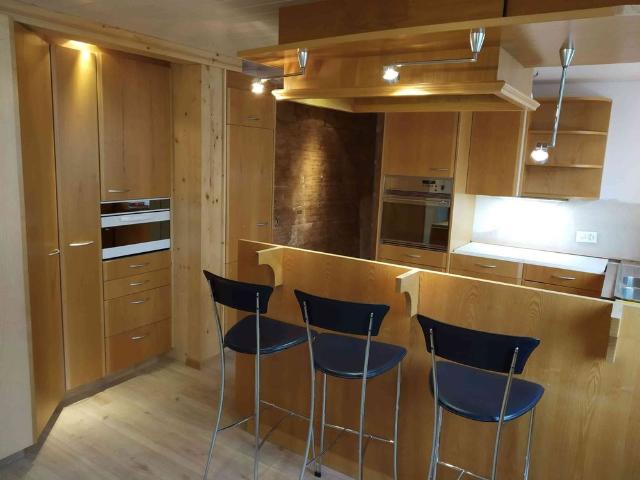 4.5 Zimmer, 110 m², 1. Stock