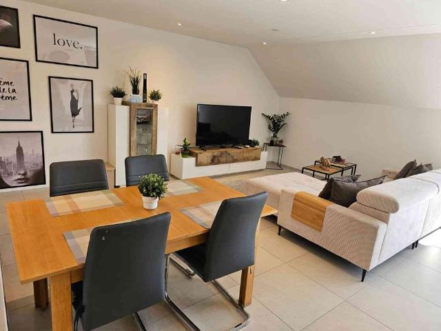 4.5 Zimmer, 110 m², 2. Stock