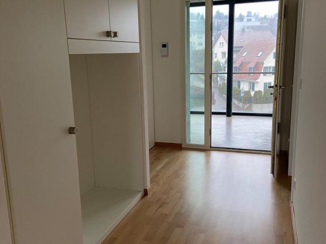4.5 Zimmer, 110 m², 2. Stock
