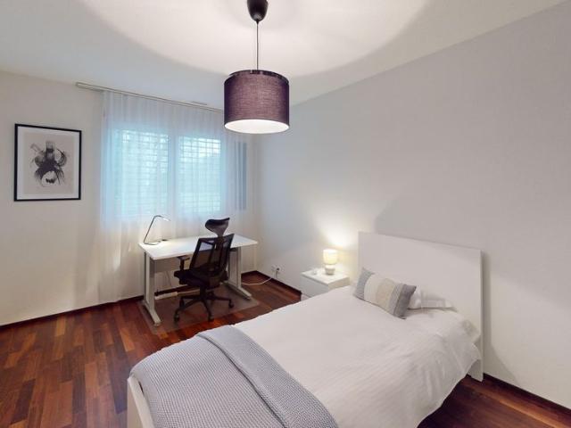 4.5 Zimmer, 111 m², 1. Stock